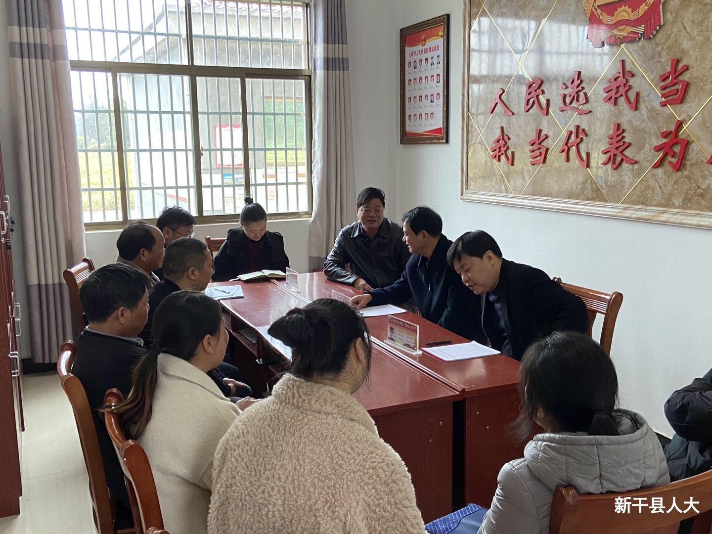 县检察院检察长刘崇幼到七琴联络工作站 履行人大代表职责